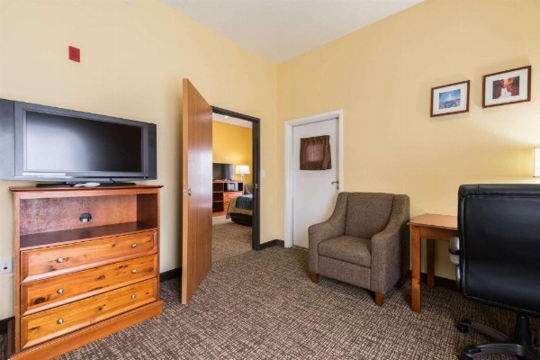Comfort Inn And Suites Cedar City image 21