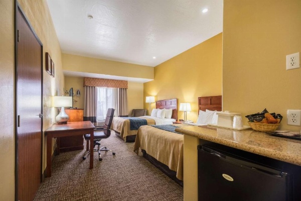Comfort Inn And Suites Cedar City image 22