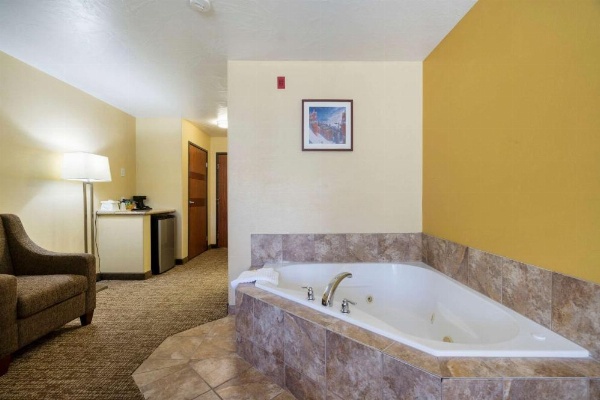 Comfort Inn And Suites Cedar City image 30